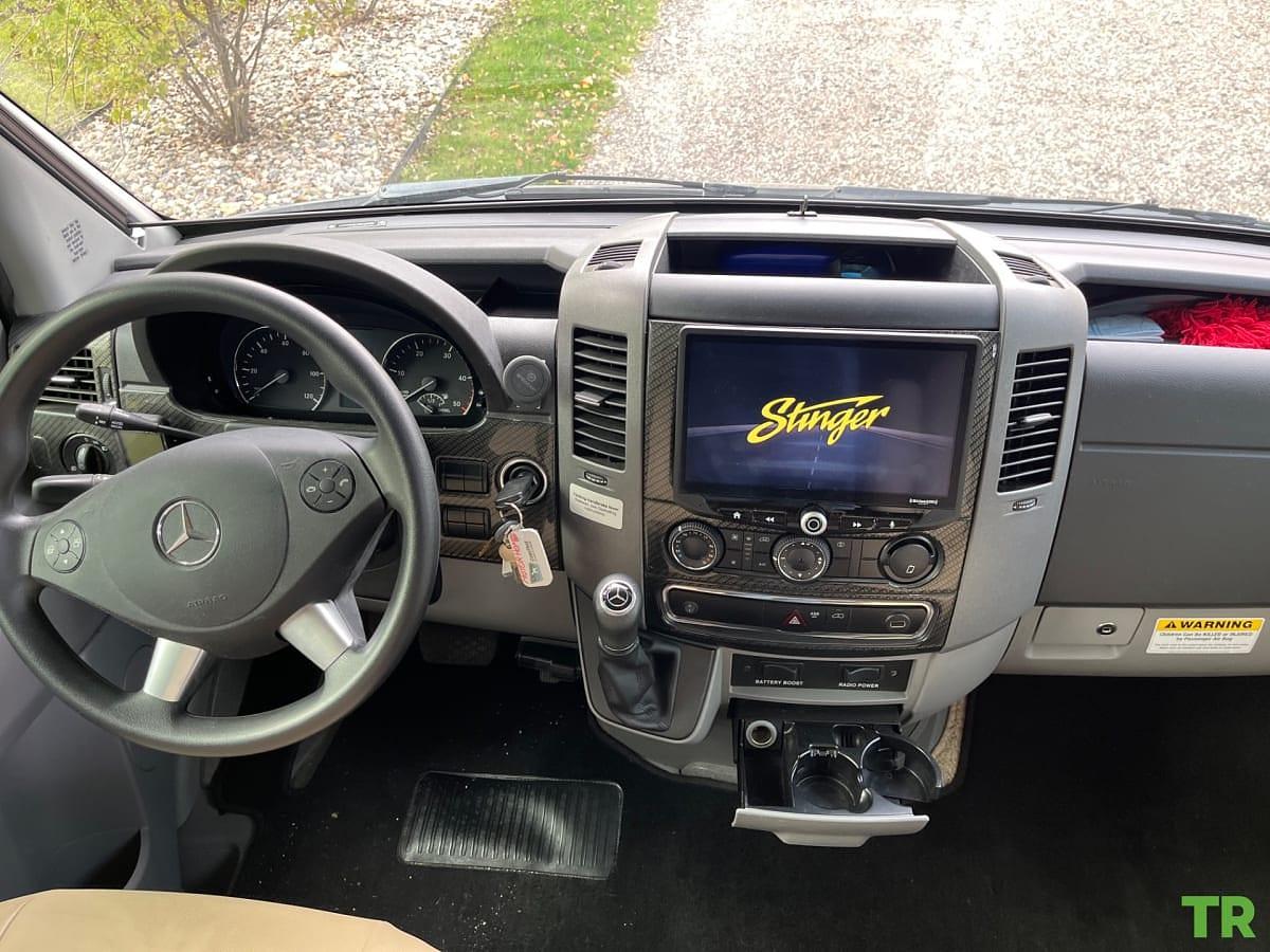 Used 2017 Winnebago View 25j