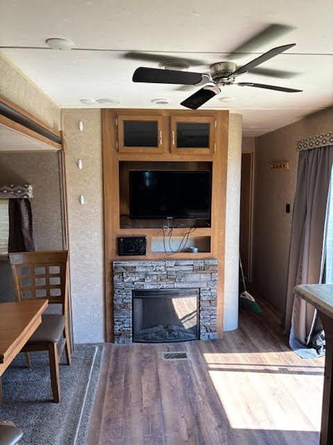Used 2017 Coachmen Catalina Destination Park Model