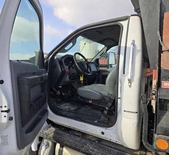 Used 2021 Ford F750 XL
