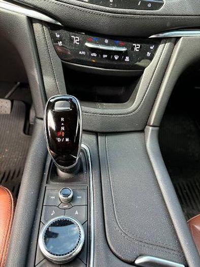 Used 2021 Cadillac XT5 FWD Premium Luxury