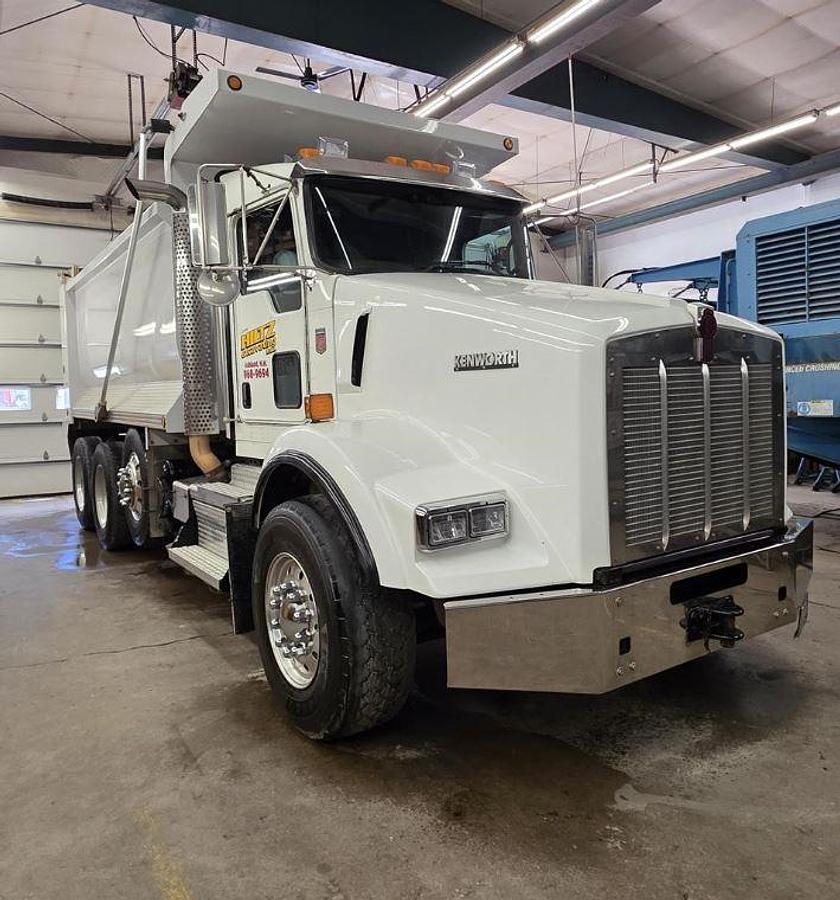 Used 2020 Kenworth T800