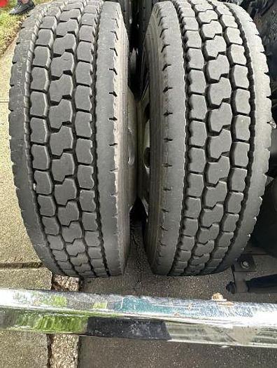 Used 2001 INTERNATIONAL 9900