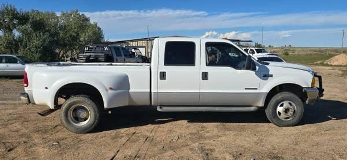 Used 2000 Ford F-350 Super Duty Crew Cab Dually 4x4