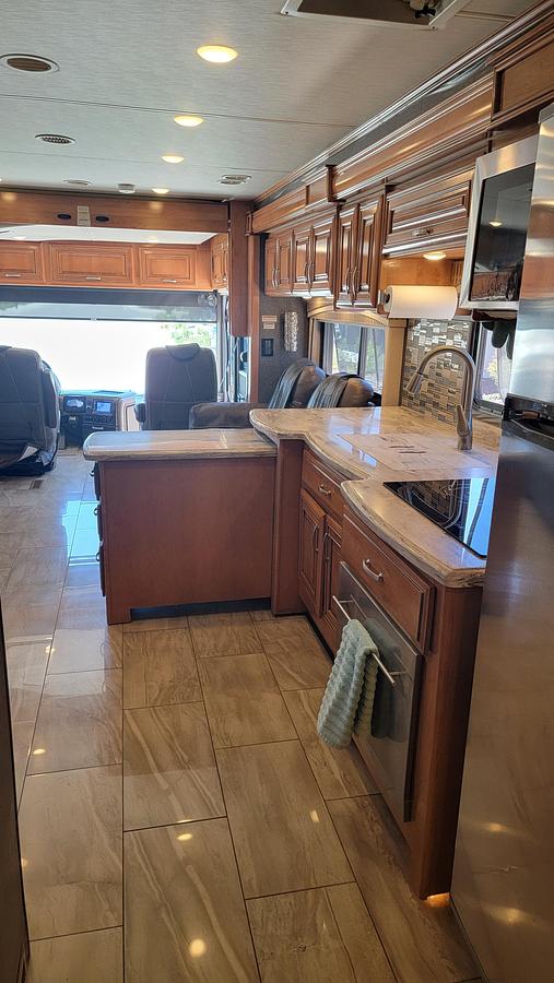 Used 2017 Thor Aria 3901 Class A Motorhome