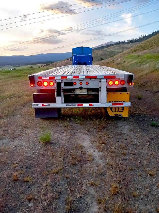 Used 2013 Kenworth T660 Sleeper Semi Truck