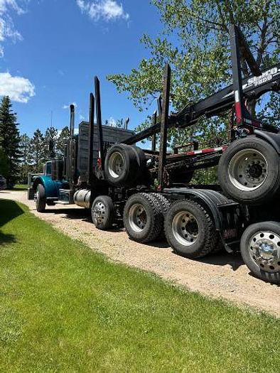 Used 2016 Peterbilt 389 Logging Truck