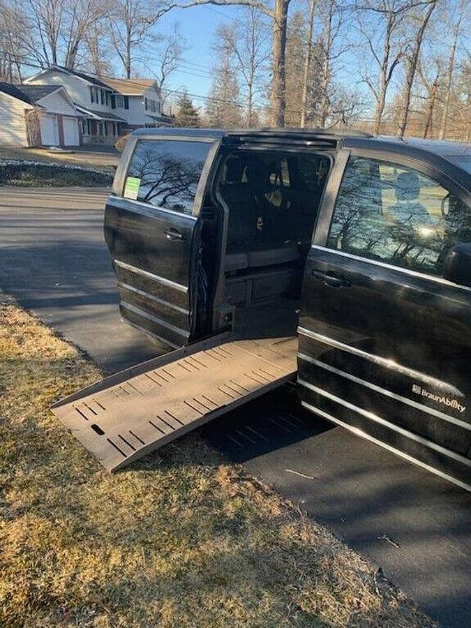 Used 2012 Chrysler Town & Country Touring