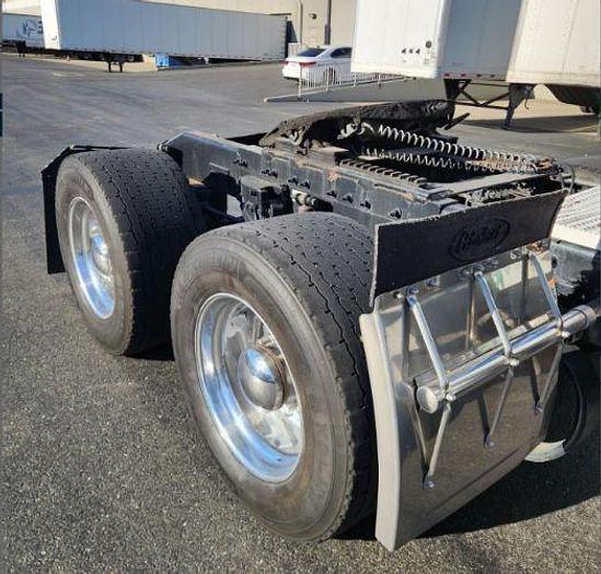 Used 2012 Peterbilt 386