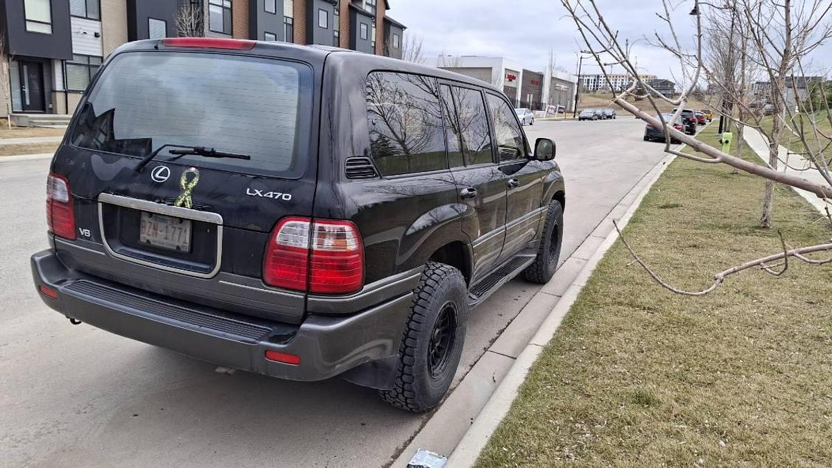 Used 2002 Lexus LX470
