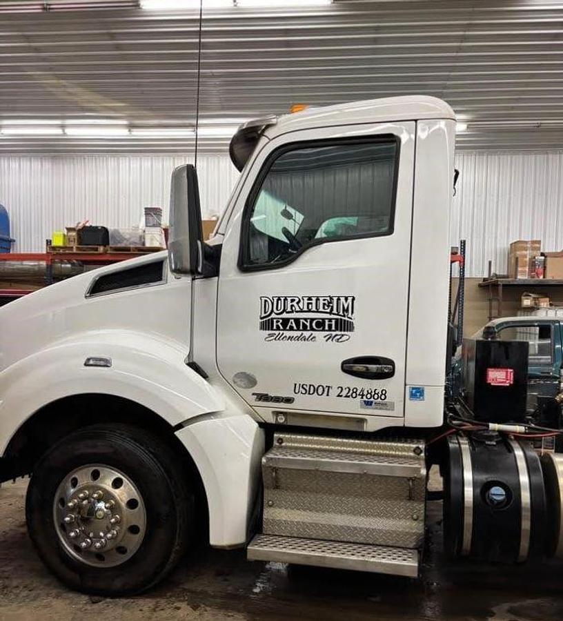 Used 2020 Kenworth T880