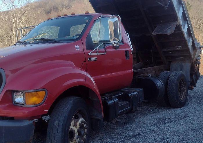 Used 2000 Ford F650 XL SD