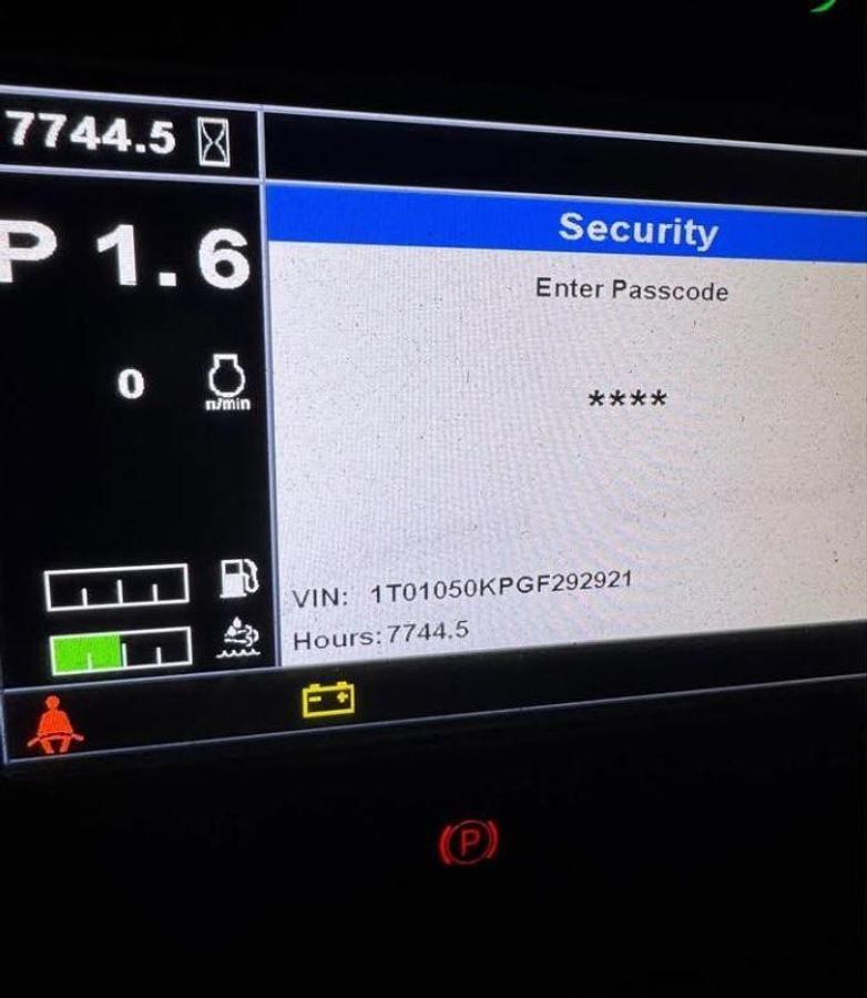 Used 2018 John Deere 1050K