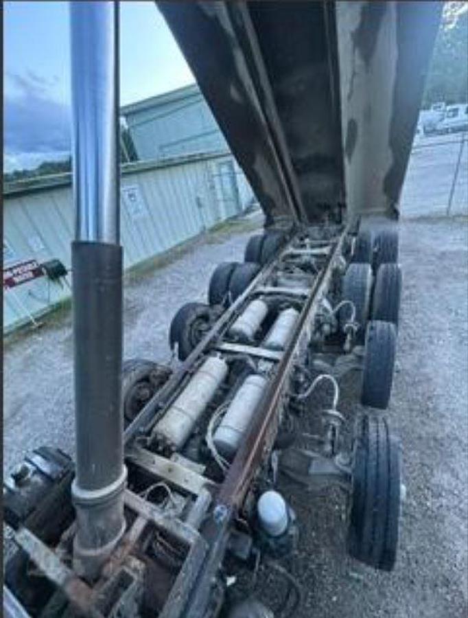 Used 2018 WESTERN STAR 4700 QUAD-AXLE DUMP TRUCK