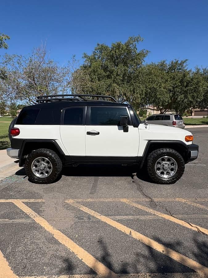 Used 2012 Toyota FJ Cruiser SUV