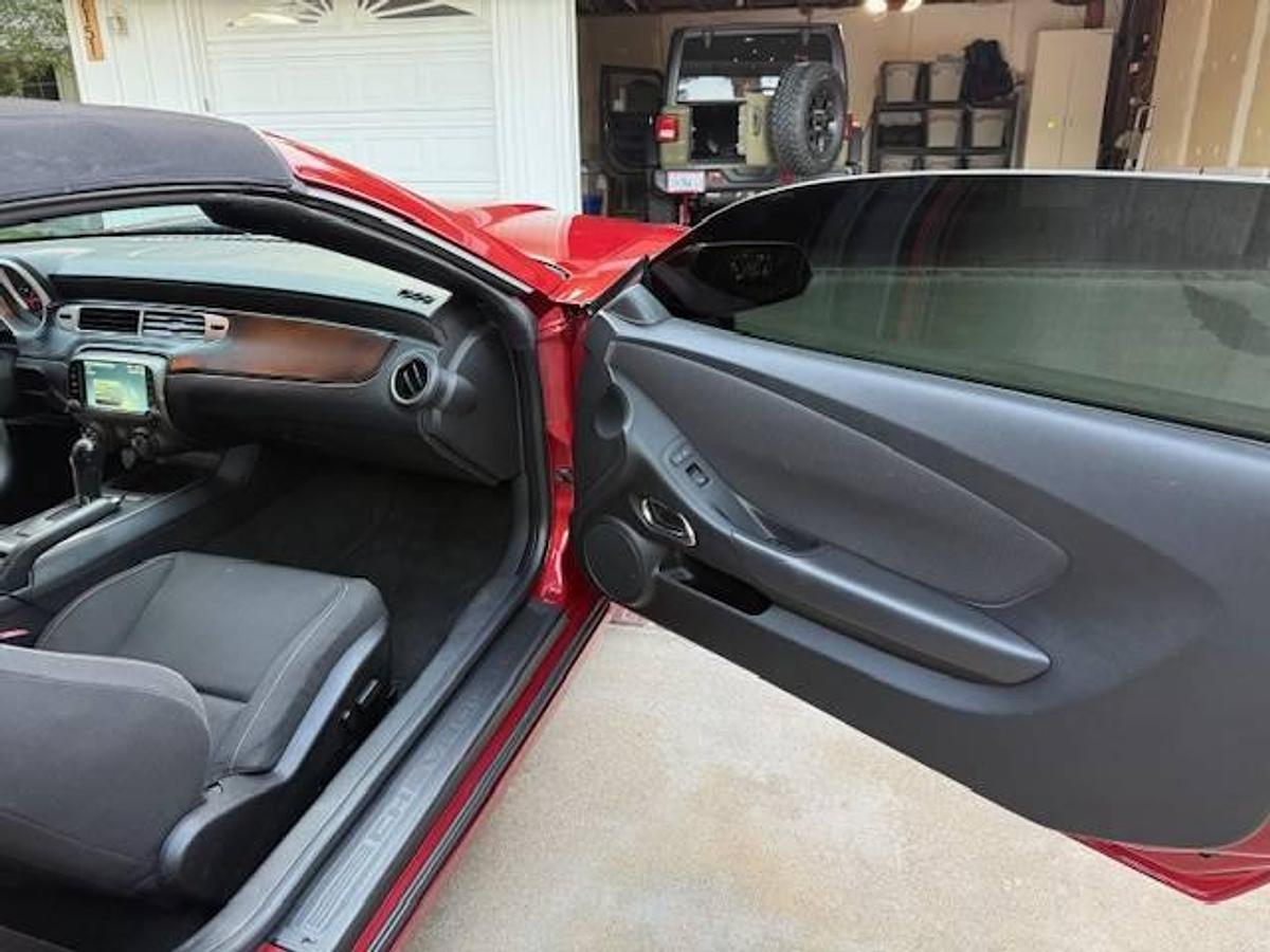 Used 2011 Chevrolet Camaro LT Convertible