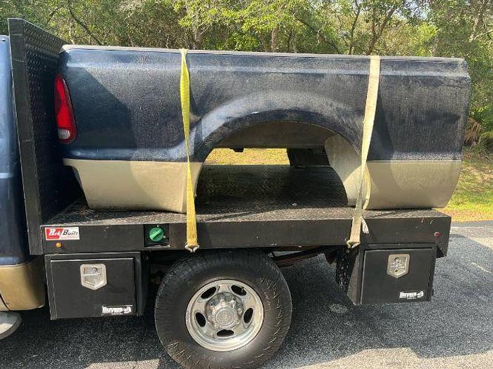 Used 2001 Ford Super Duty F-250 Lariat Flatbed