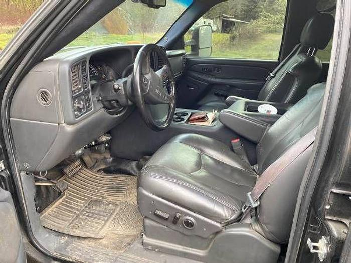 Used 2006 GMC LBZ Duramax