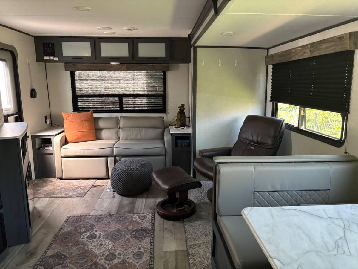 Used 2022 Dutchmen Aspen Trail 2860RLSWE