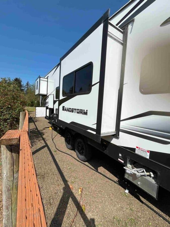 Used 2023 Forest River Sandstorm 286GSLR