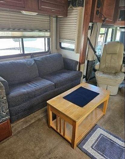 Used 2005 Fleetwood Southwind 37L