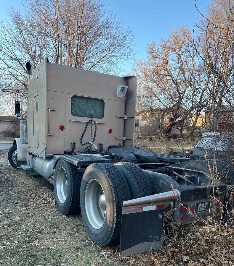 Used 1997 Peterbilt 379