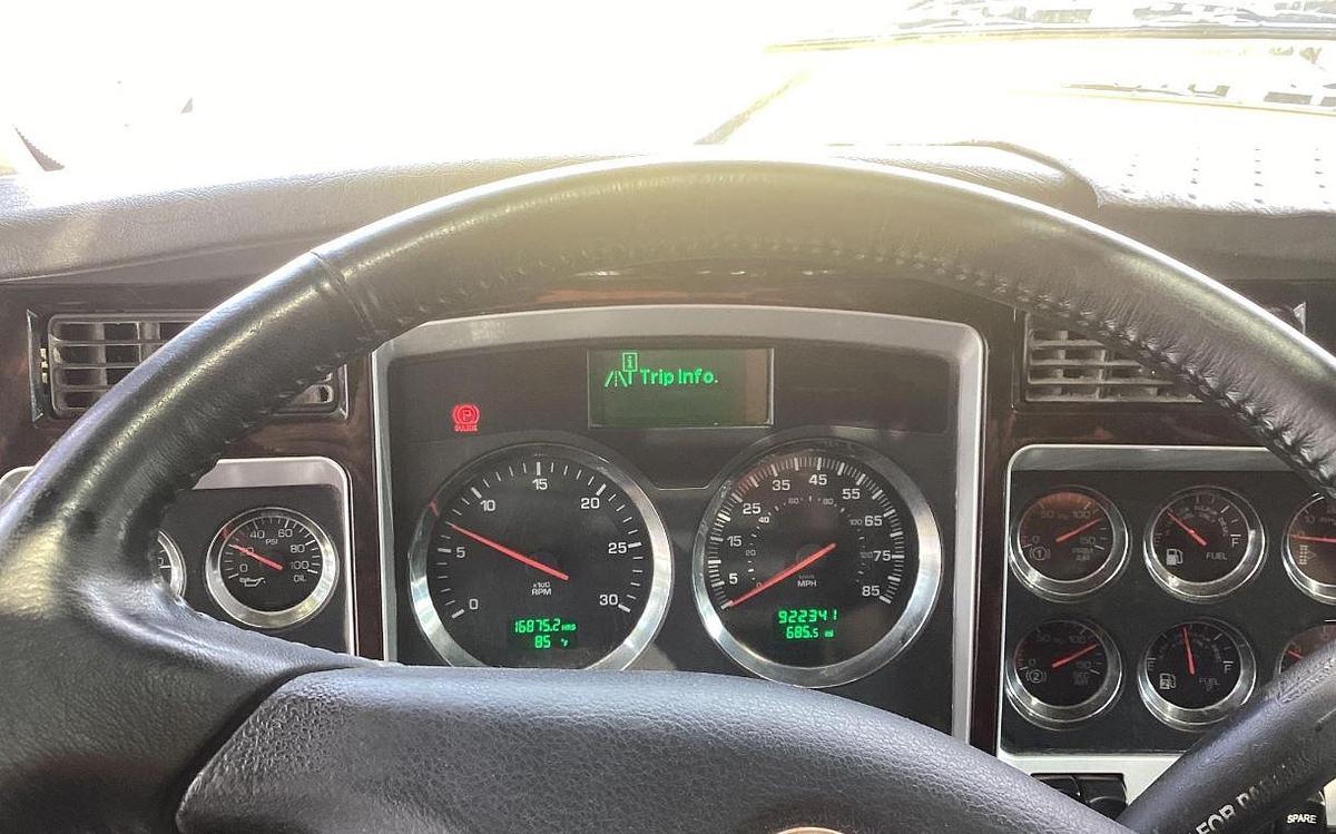 Used 2013 Kenworth W900L