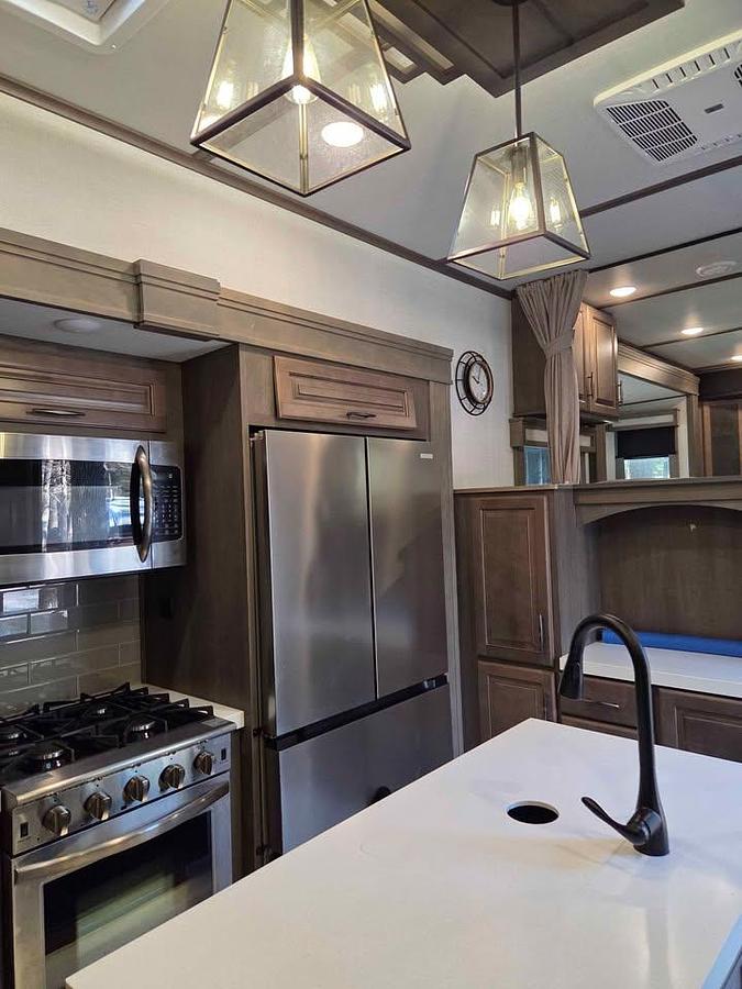 Used 2024 Grand Design Solitude 380fl
