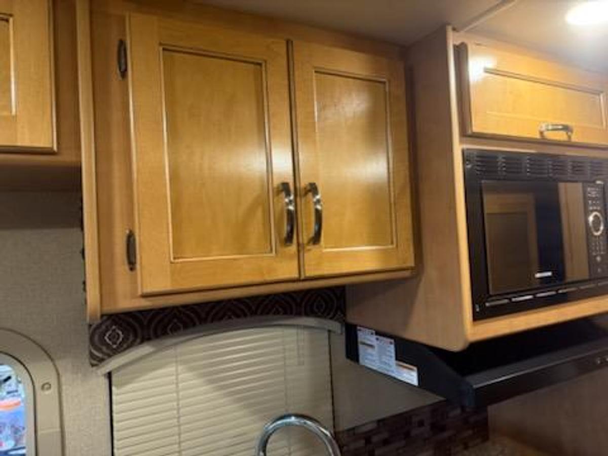 Used 2017 Thor Motor Coach Chateau 24F Class C Motorhome