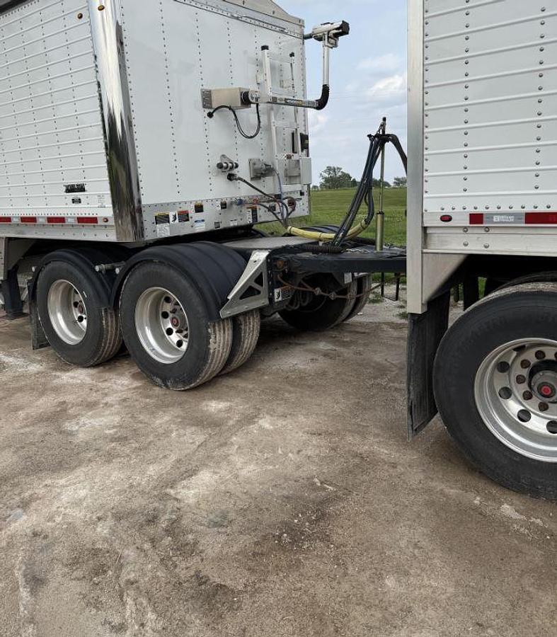 Used 2024 Wilson Pacesetter