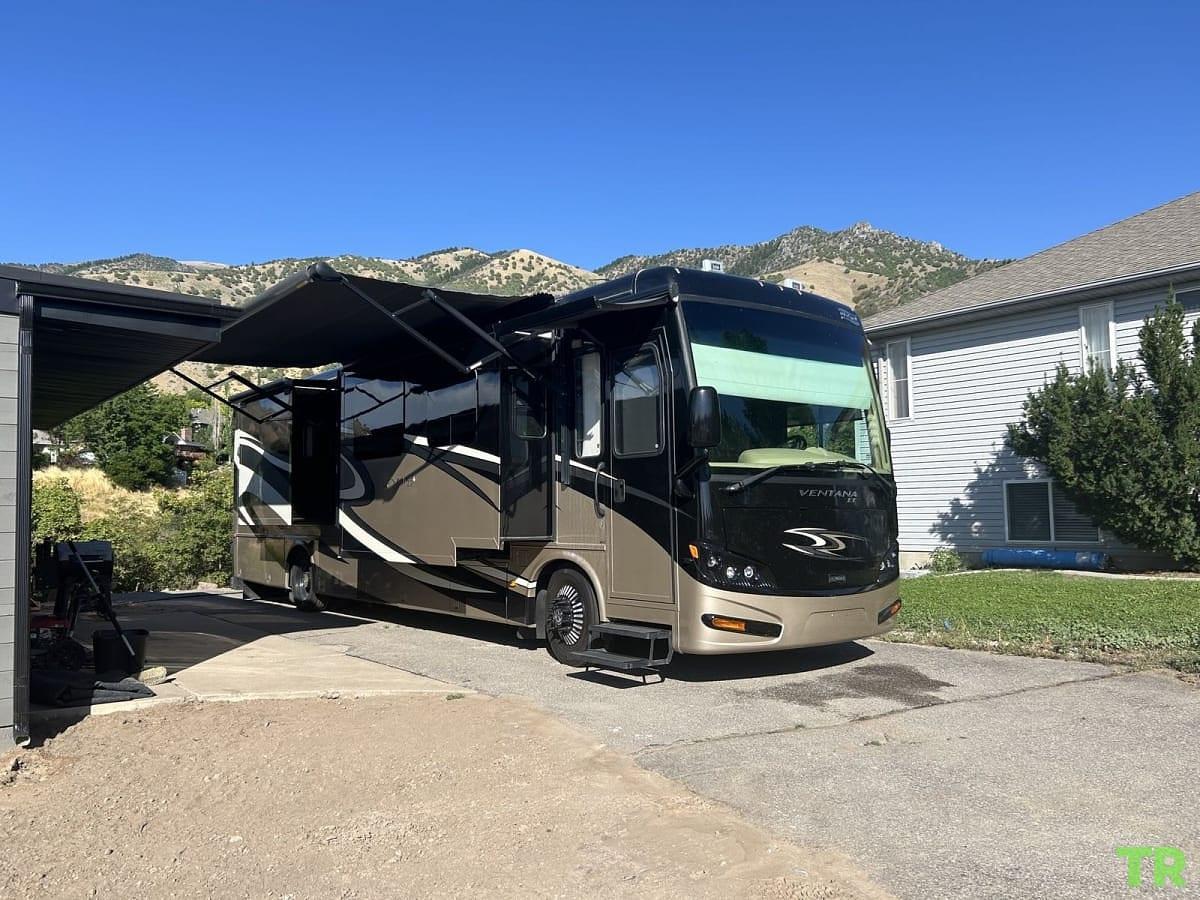 Used 2015 Newmar Ventana LE 3812