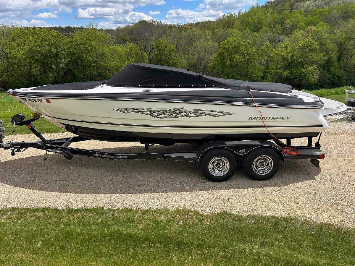 Used 2018 Monterey 224FS
