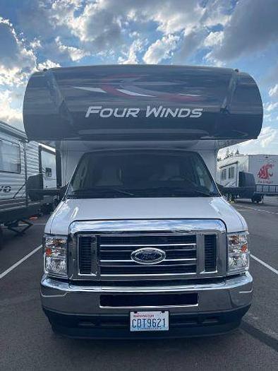 Used 2023 Thor Motor Coach FOUR WINDS 31E