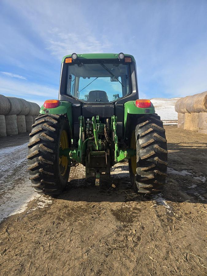 Used 2008 John Deere 6330