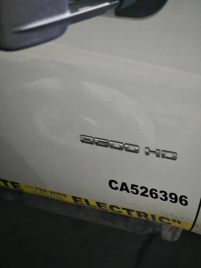 Used 2014 Chevrolet 3500 HD Bucket Truck