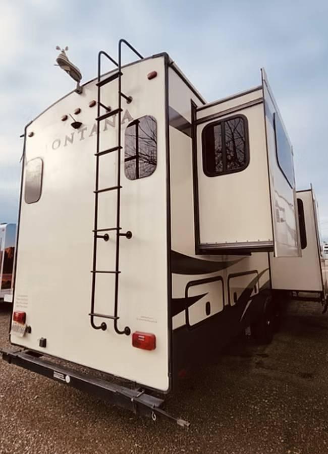 Used 2016 Keystone Montana 3791RD