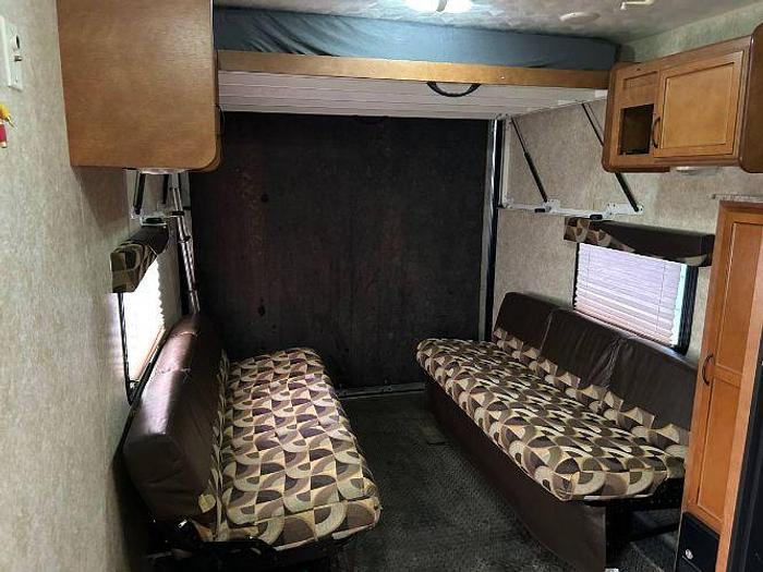 Used 2014 Gulf Stream Track & Trail 24RTH