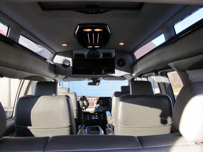 Used 2019 Chevrolet Express 2500 Cargo Van 3D