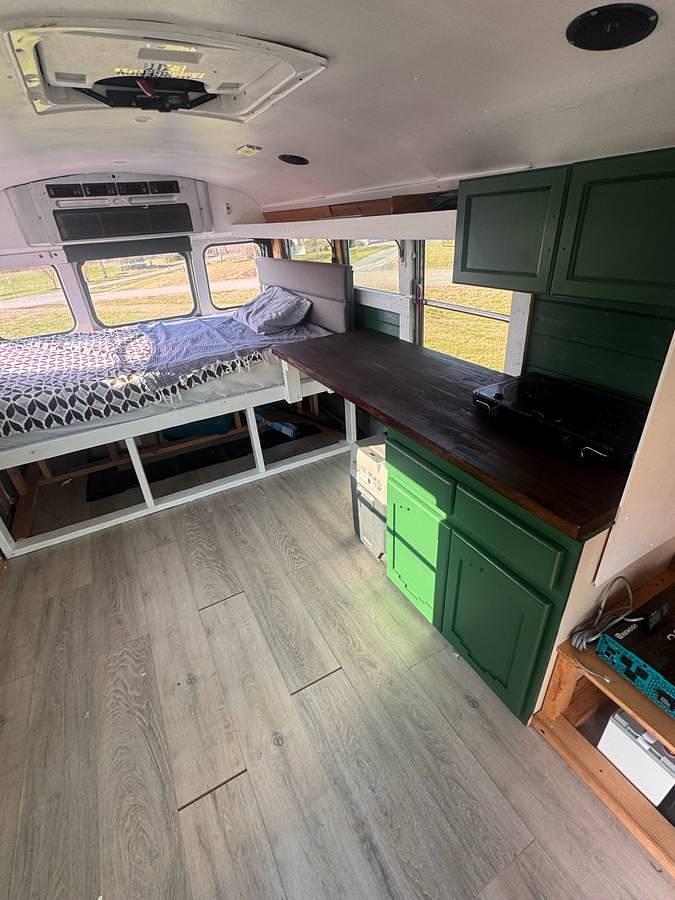 Used 2007 Chevrolet Express 4500 Cutaway