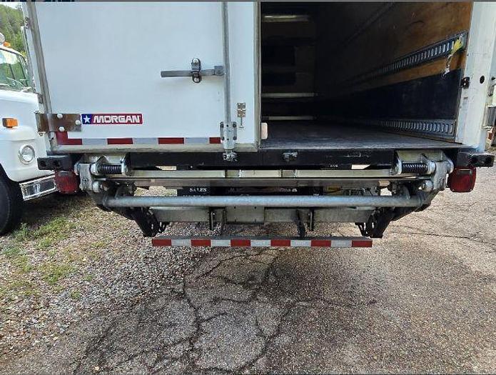 Used 2019 Freightliner Business Class M2 112