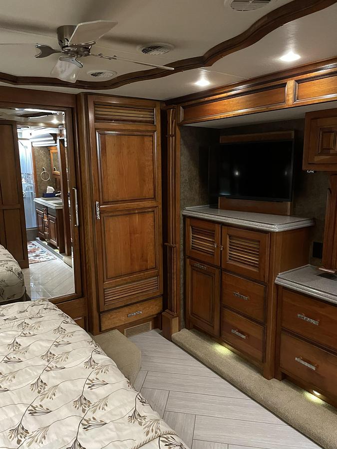 Used 2014 Tiffin Allegro Bus 37AP