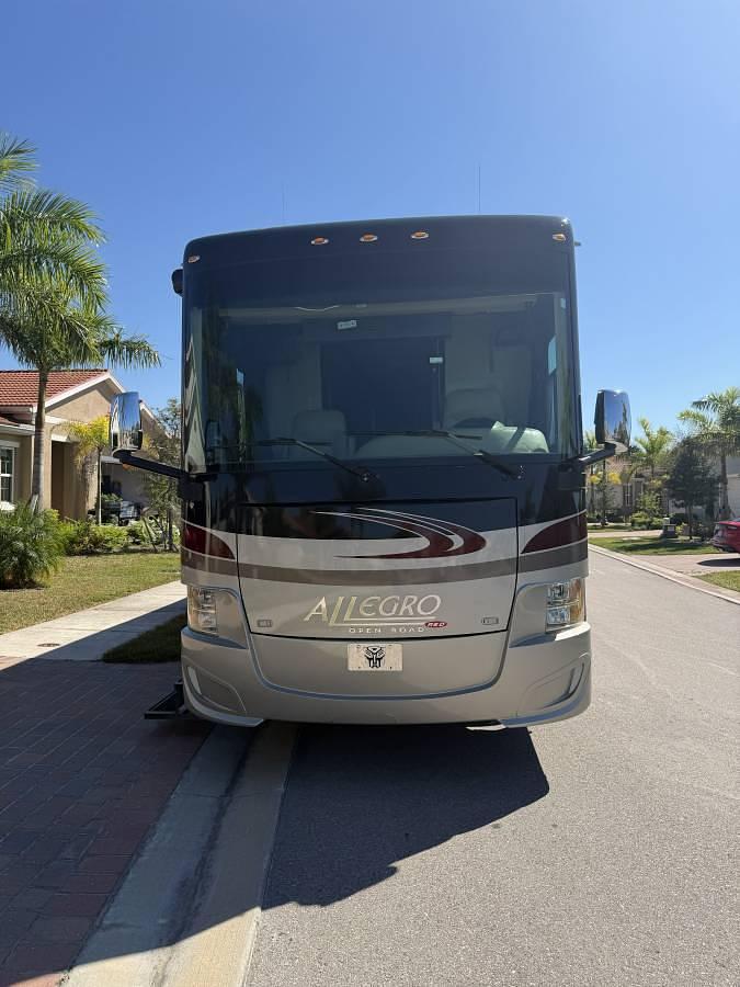 Used 2016 Tiffin Allegro Red 37PA