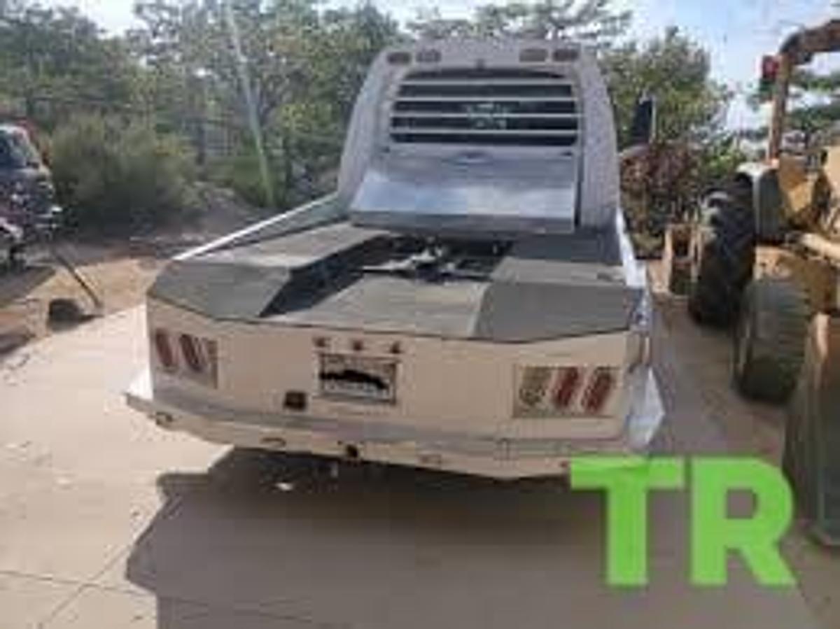 Used 2006 GMC TopKick C5500 Regency Conversion