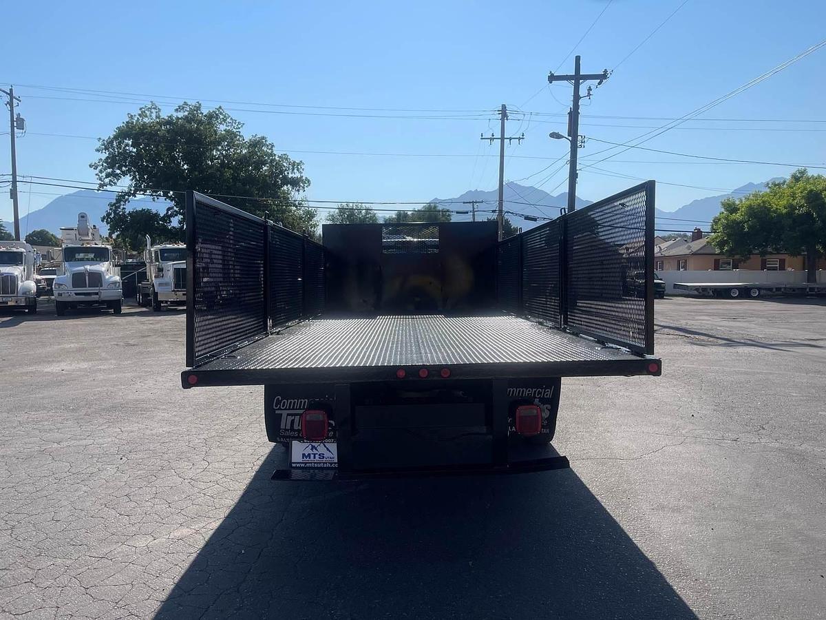 Used 2017 Ford F550 Long Flatbed Truck