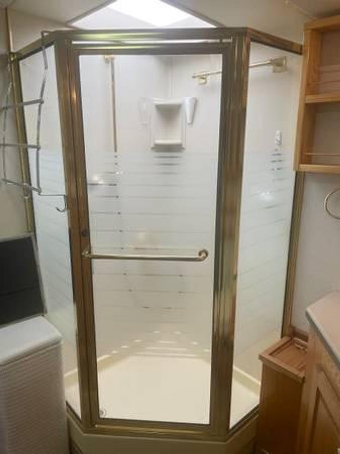 Used 1996 Foretravel U270 36' Class A Diesel Pusher