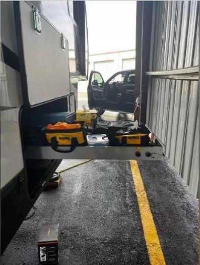 Used 2022 Grand Design Reflection 303RLS