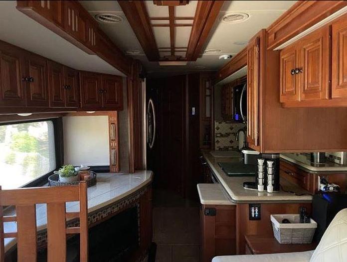 Used 2015 Winnebago Tour 42HD