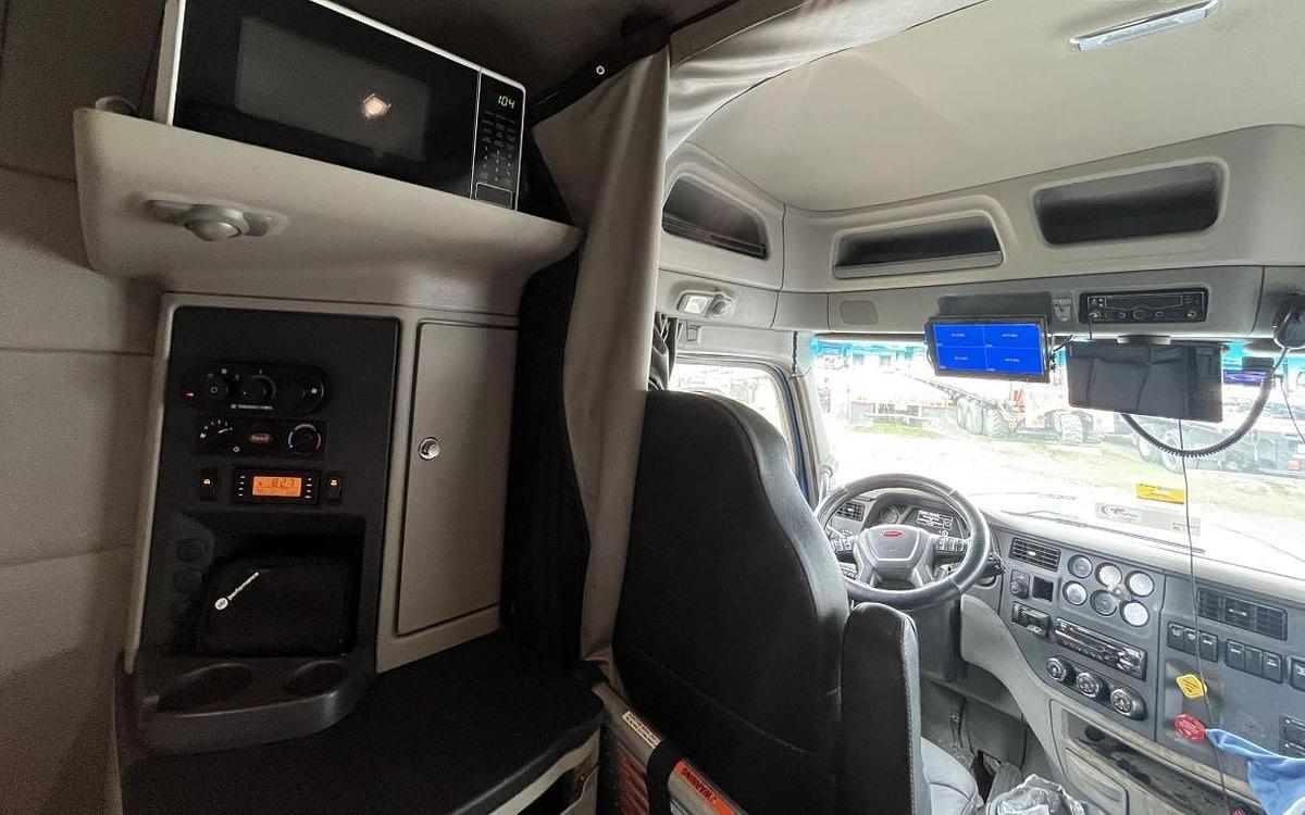 Used 2019 PETERBILT 57