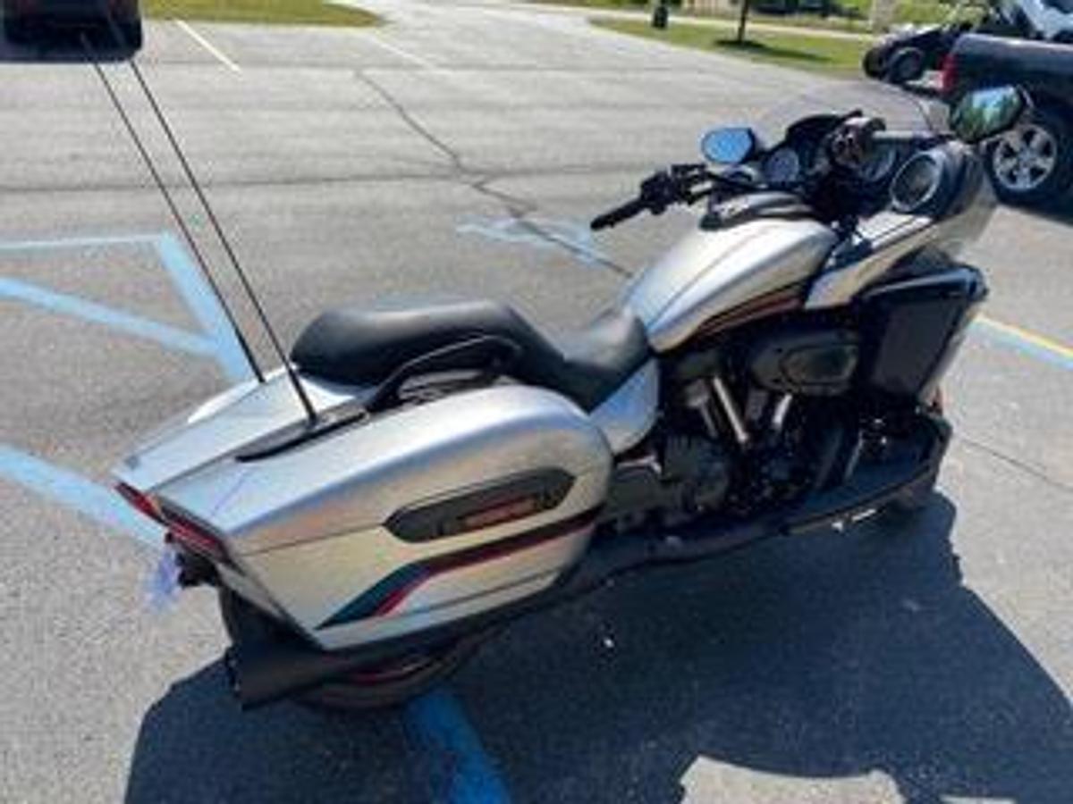 Used 2018 Yamaha Star Eluder GT