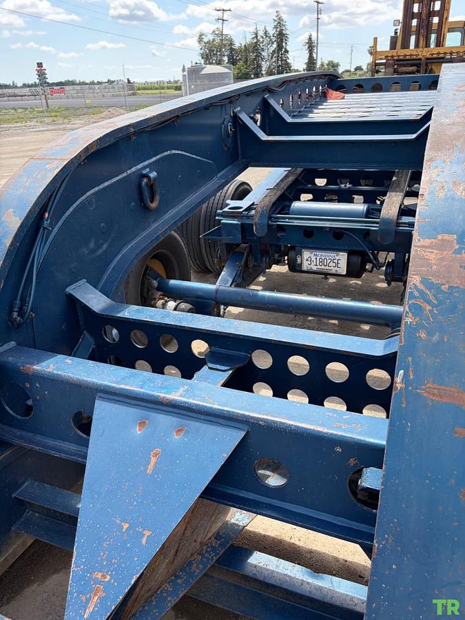 Used 2008 Cozad 28 Ft x 10 In Equipment Trailer