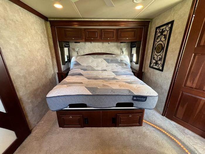 Used 2011 Winnebago Tour 42QD